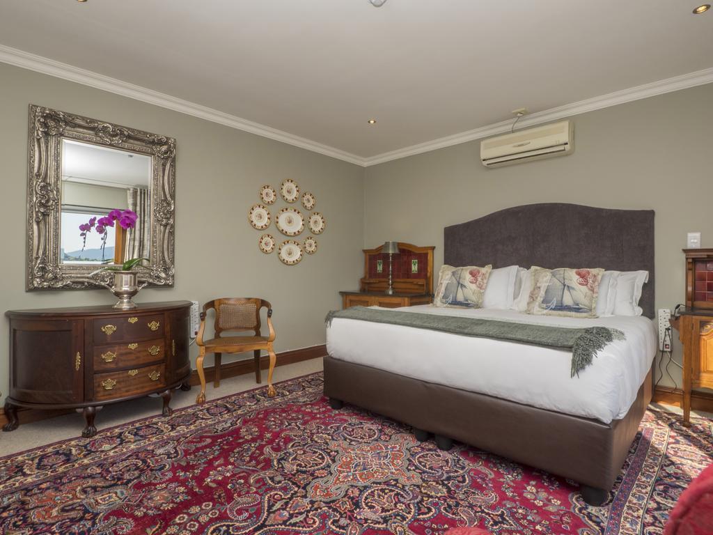 Madison Manor Boutique Hotel นิสนา ภายนอก รูปภาพ