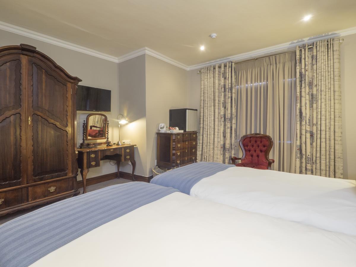 Madison Manor Boutique Hotel นิสนา ภายนอก รูปภาพ