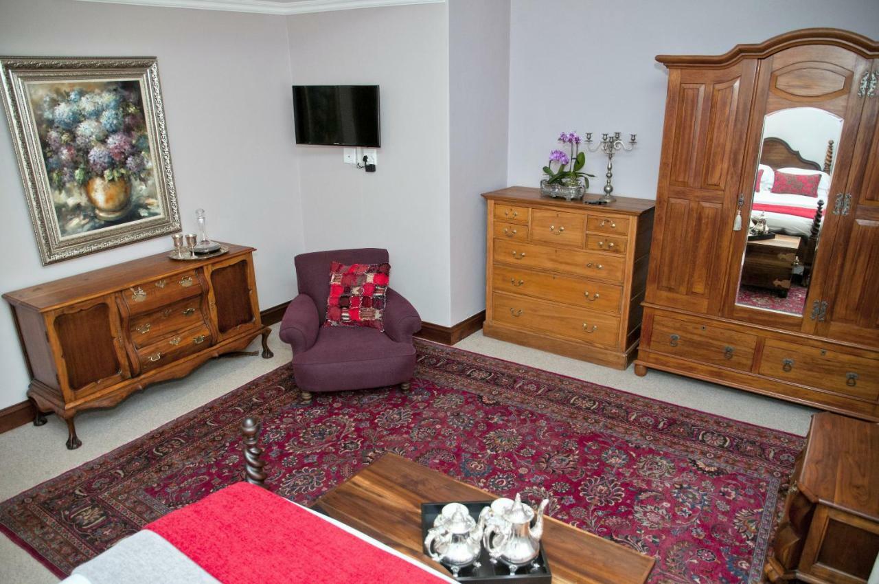 Madison Manor Boutique Hotel นิสนา ภายนอก รูปภาพ