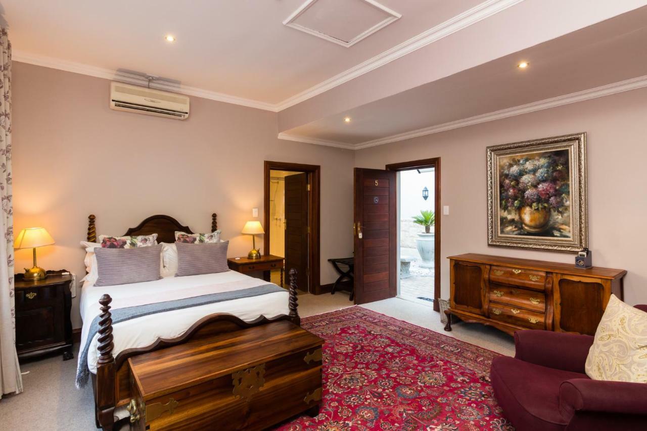 Madison Manor Boutique Hotel นิสนา ภายนอก รูปภาพ